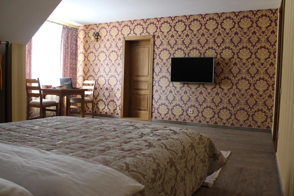 Barin House Hotel Sumy Exterior photo